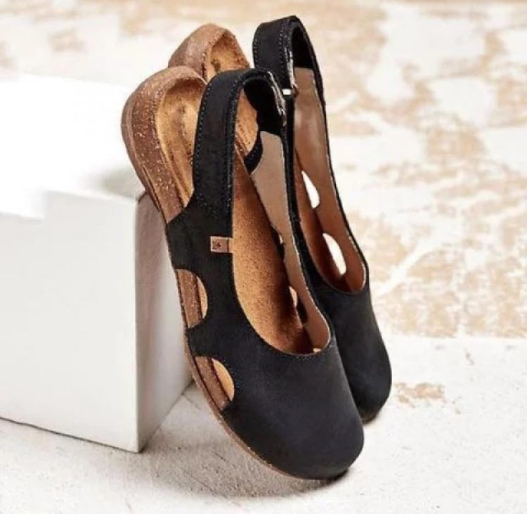 Lightweight Strappy Sandals
