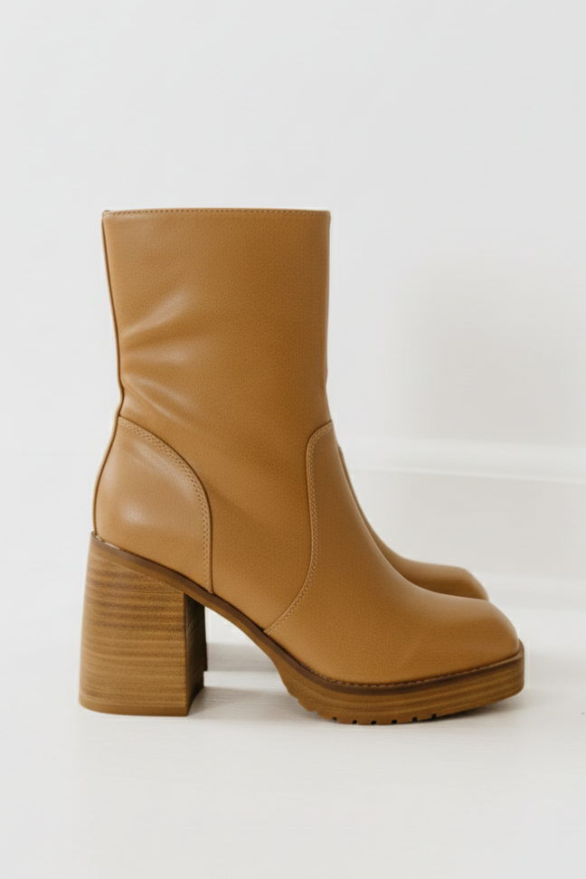 Fall Leather Block Heel Ankle Boots — Tan Square Toe Zip-Up Design