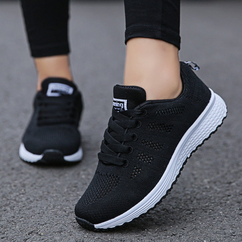 Women's Slip Resistant Shoes Water Repellent Cushioned Comfort