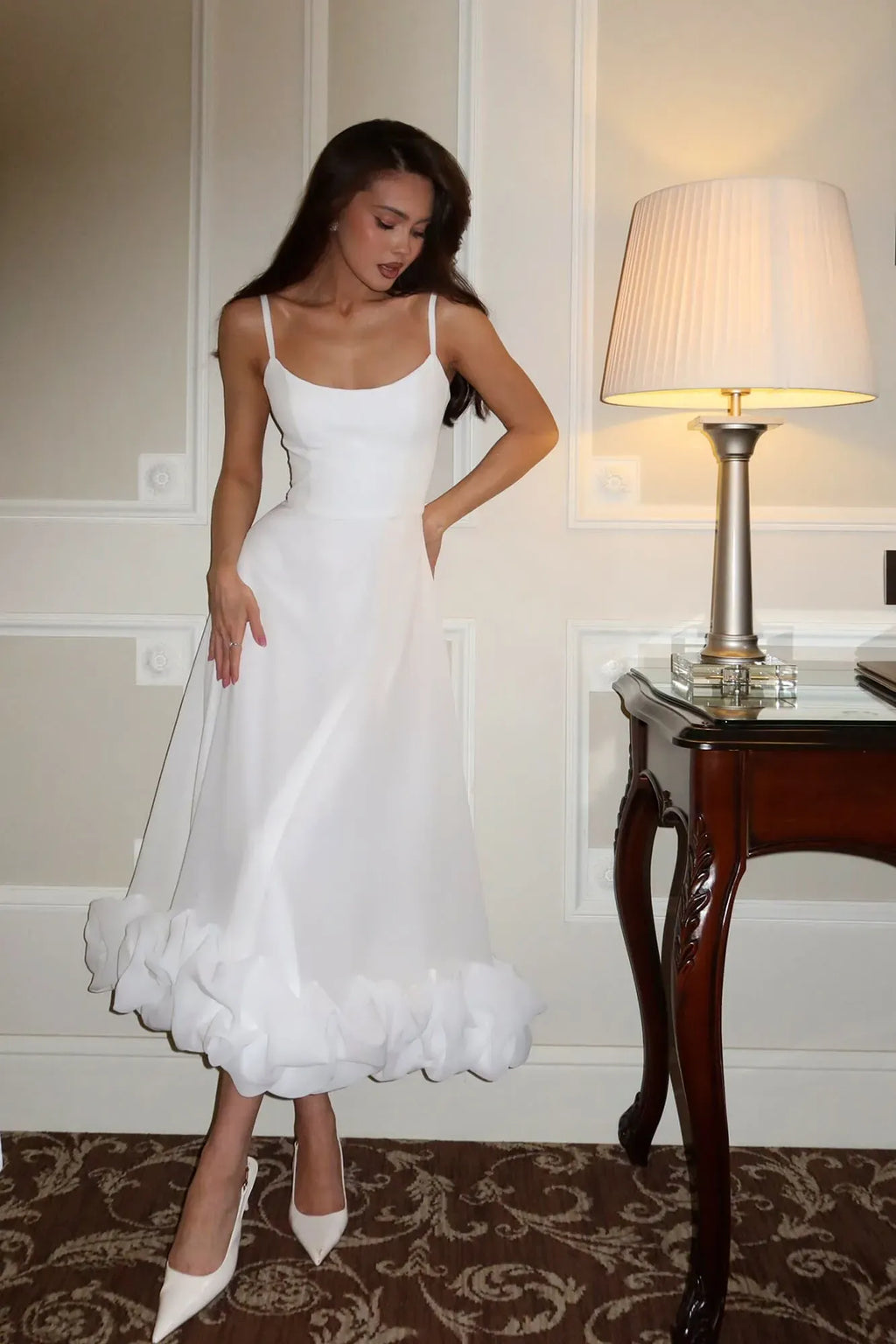 Sleeveless Twirl Midi Prom Dress