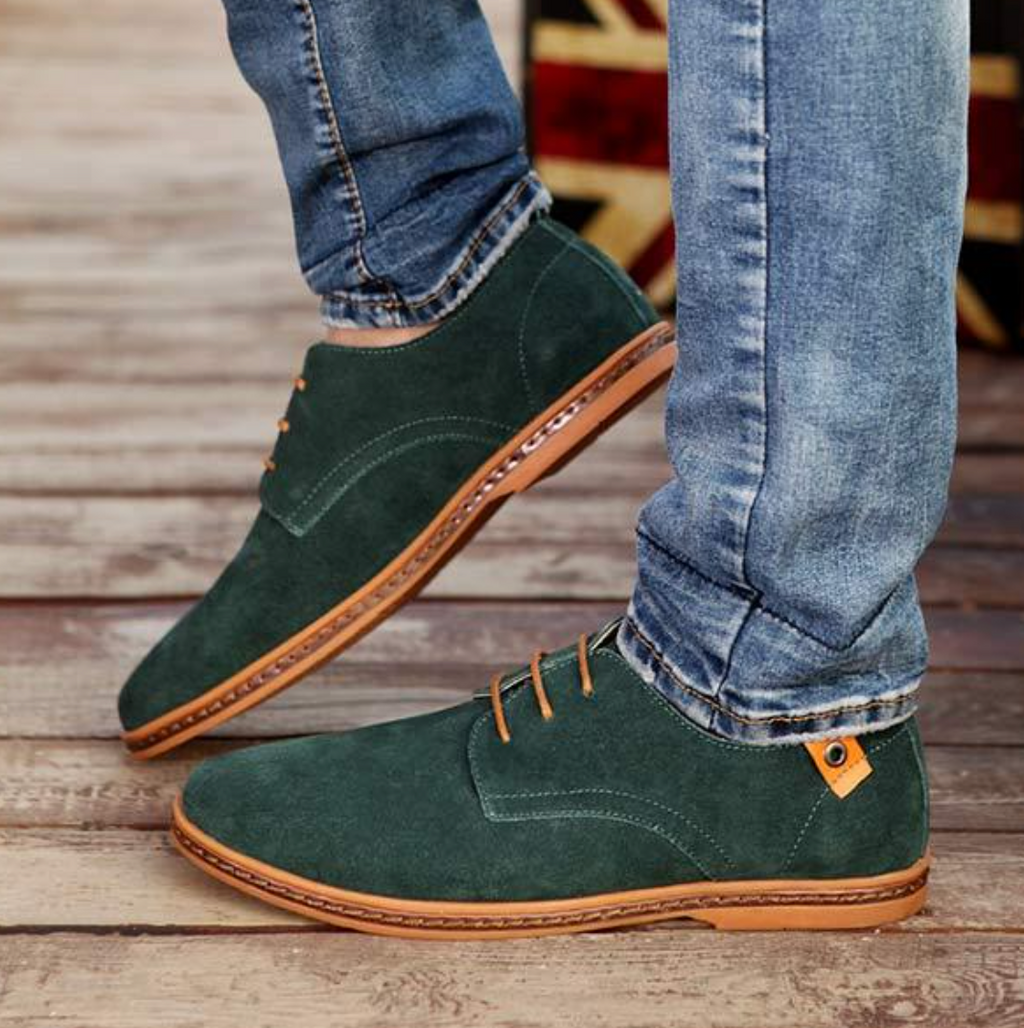 Men's Suede Derby Shoes With Lace-Up Closure And Textured Finish