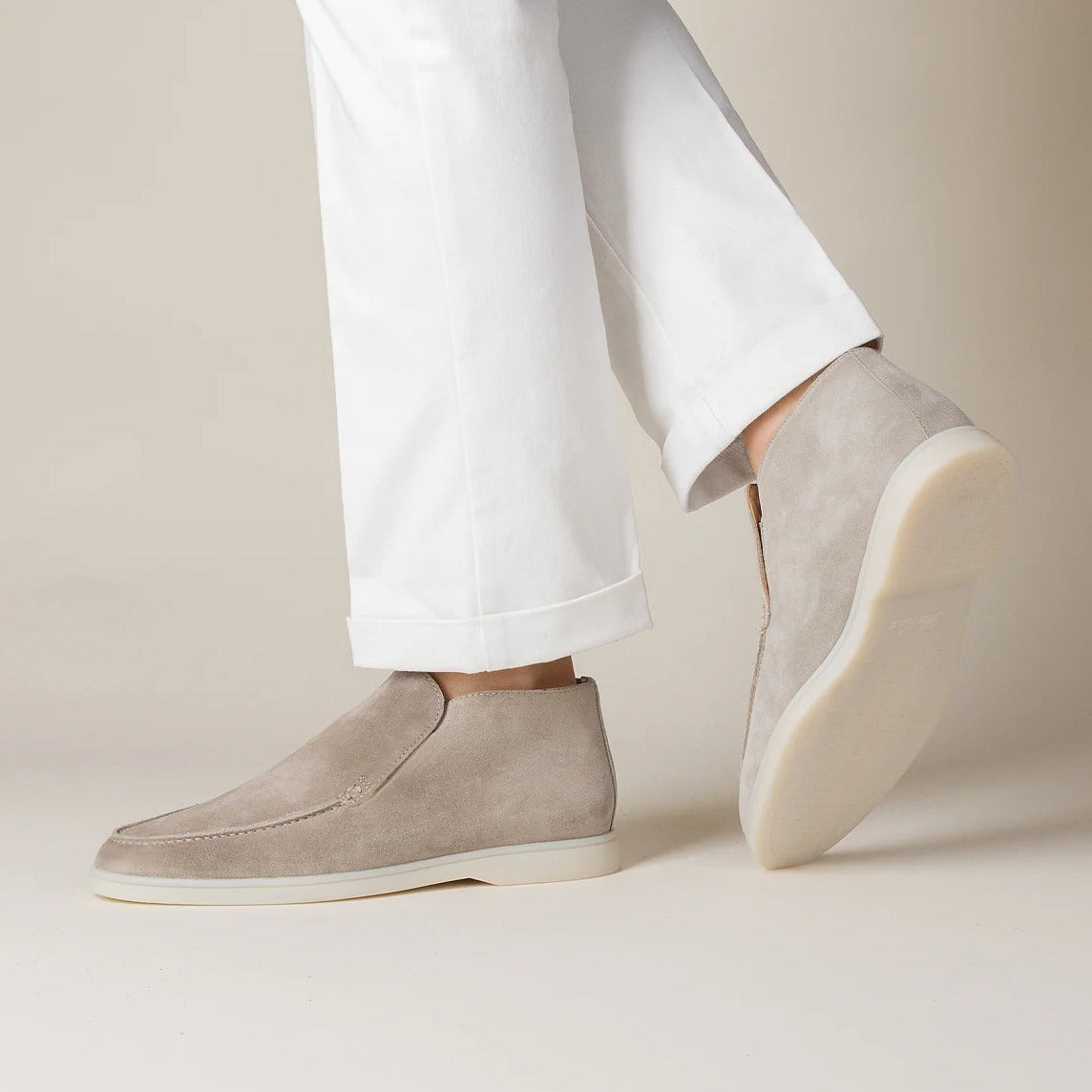 Mens Round Toe Refined Loafer