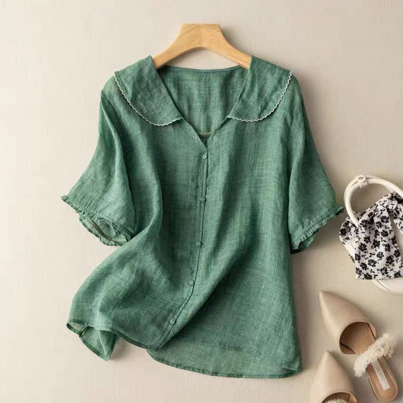 Vintage Blouse Scalloped Collar Button Detail