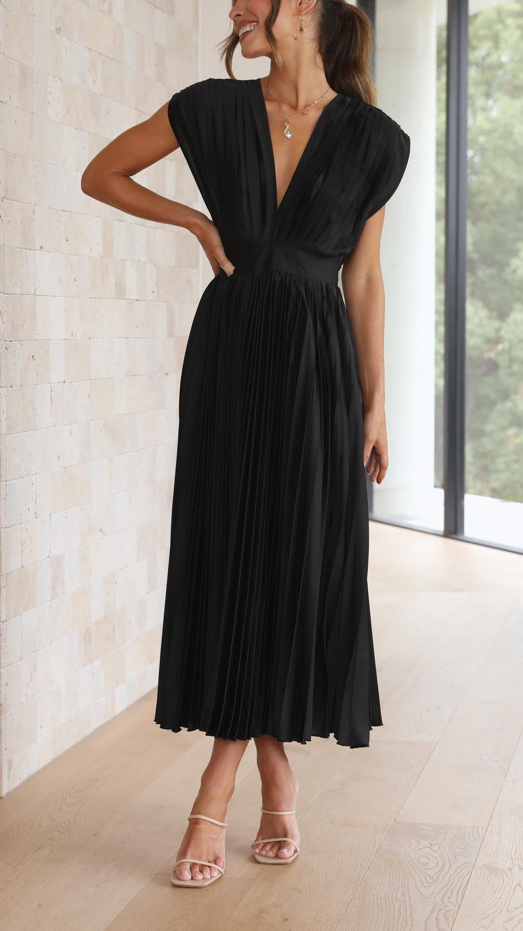 Pleated Maxi Dress V-Neck High Waist