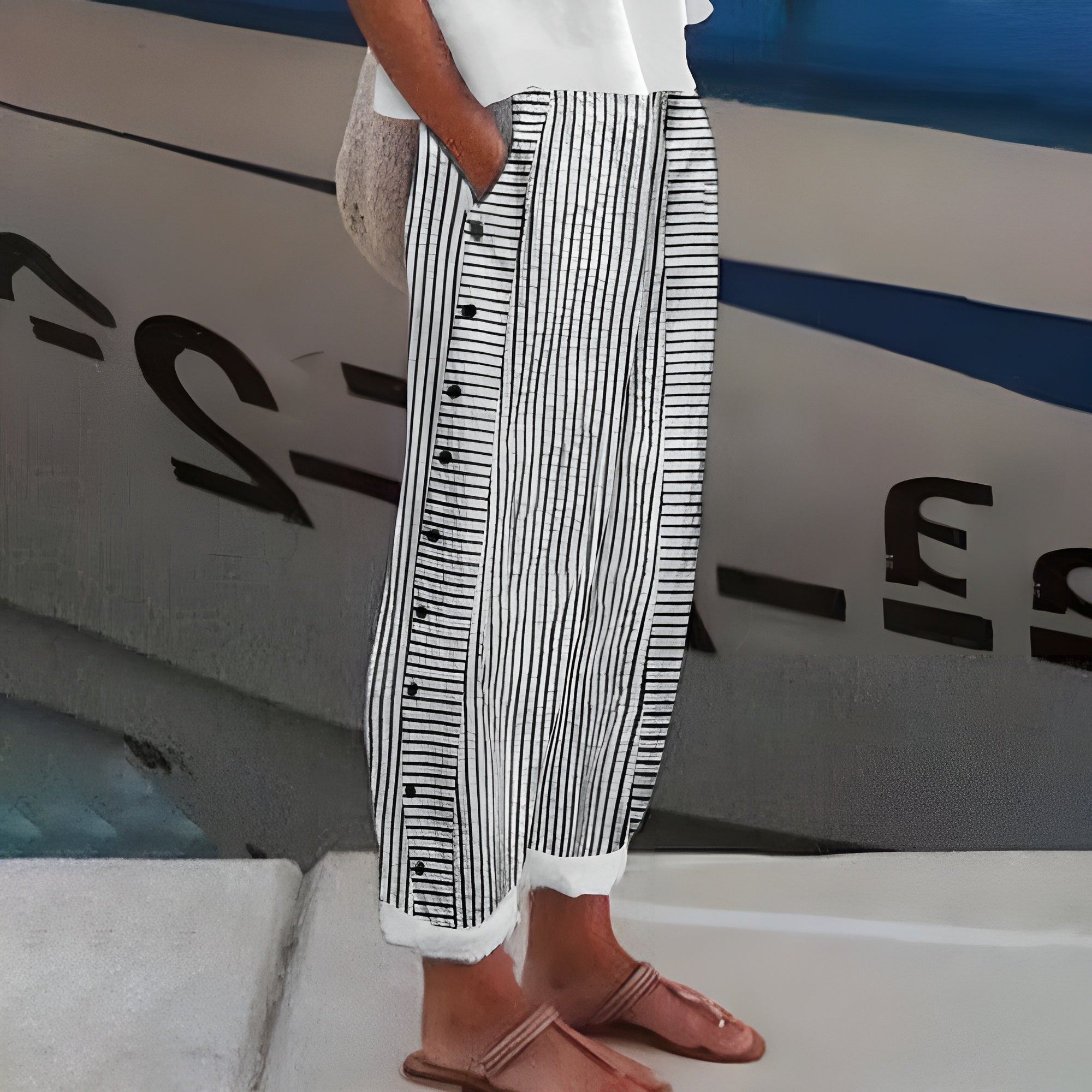 Straight Leg Pants Elastic Waist Pockets