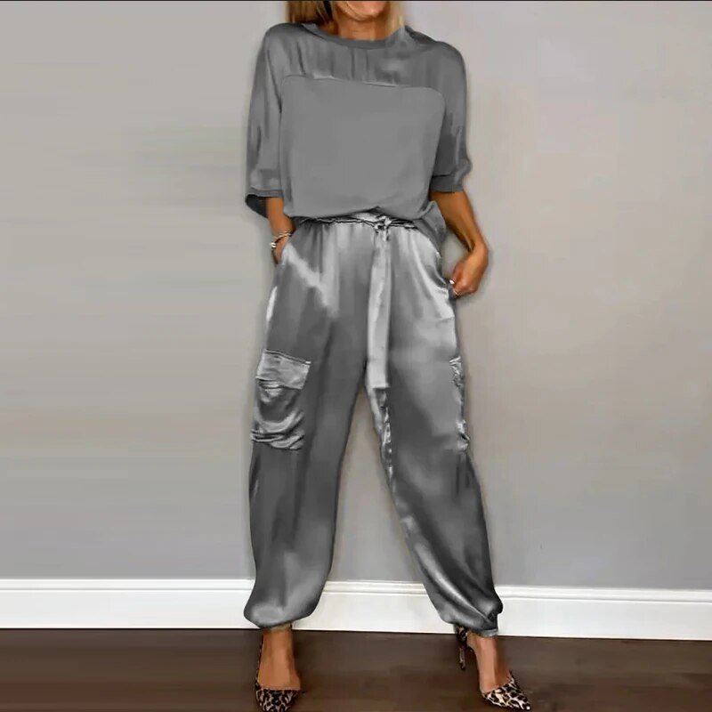 Relaxed Two-Piece Lounge Set