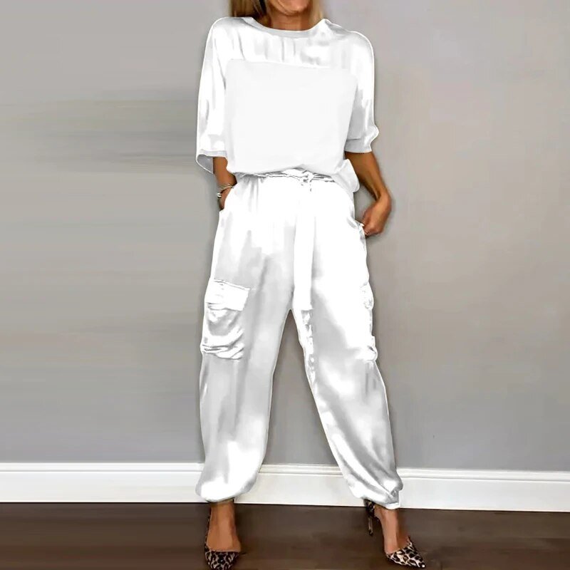 Relaxed Two-Piece Lounge Set