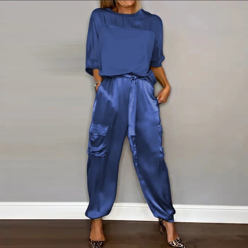 Relaxed Two-Piece Lounge Set